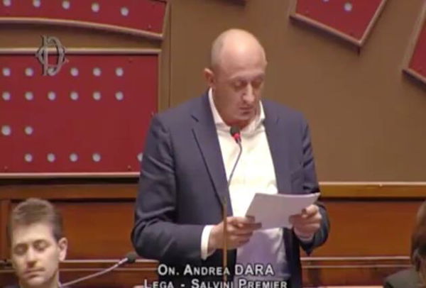 Il deputato della Lega Dara comprende la scelta del partito, il bonus richiesto dalla madre