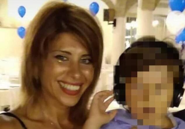 L’auto di Viviana Parisi viaggiava a 100 km/h. Il seggiolino non era assicurato al sedile article-post