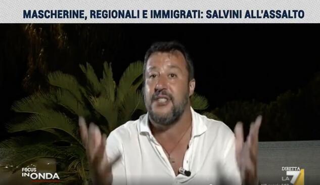 Salvini conferma il sì al taglio dei parlamentari: «Io una faccia e quella faccia voglio mantenere coerente» article-post