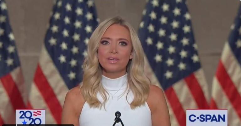 Convention repubblicana, McEnany svela il lato umano di Trump