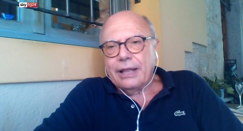 A chi si preoccupa per l’economia Galli risponde che «i contagi di Ferragosto ci costeranno di più» article-post