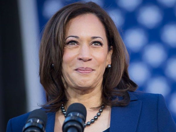 Il professore universitario del post sessista su Kamala Harris è stato sospeso dalla Statale