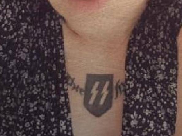 La candidata del centrodestra aveva cancellato il suo tatuaggio delle SS, sostituendolo con una mezzaluna