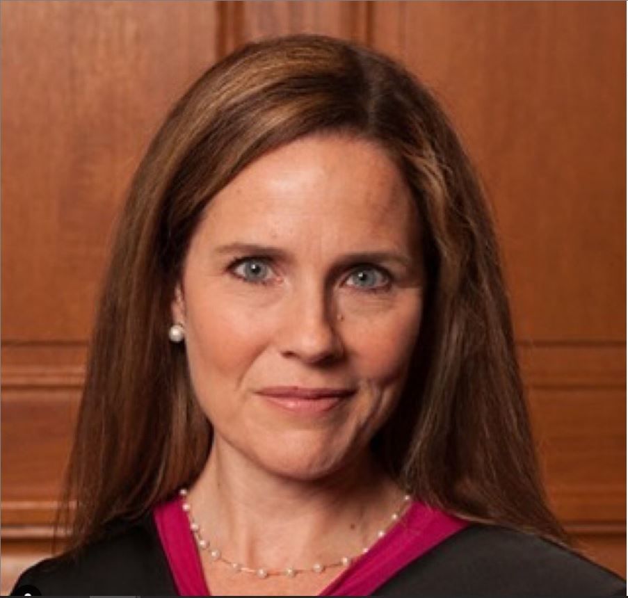 Pronta la nomina della Corte Suprema di Trump, si scalda Amy Coney Barrette article-post
