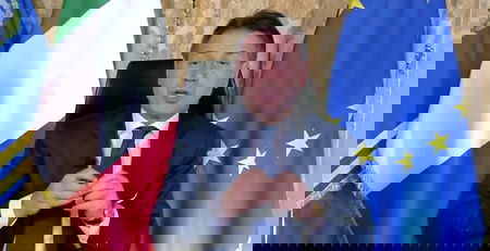 Giuseppe Conte dice che ora Tridico deve lavorare anche di notte per pagare la cassa integrazione article-post