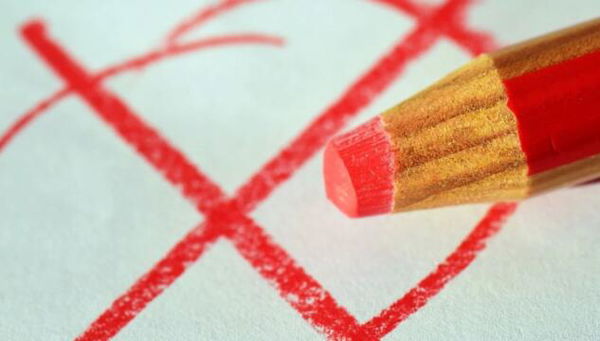 I primi dati sull’affluenza per Referendum, Regionali e Amministative