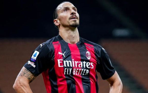 Zlatan Ibrahimovic ha regalato la Play Station 5 a tutti i compagni di squadra