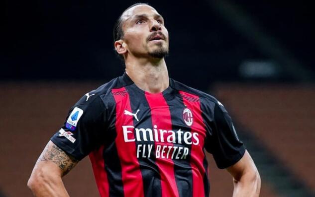 Zlatan Ibrahimovic ha regalato la Play Station 5 a tutti i compagni di squadra article-post