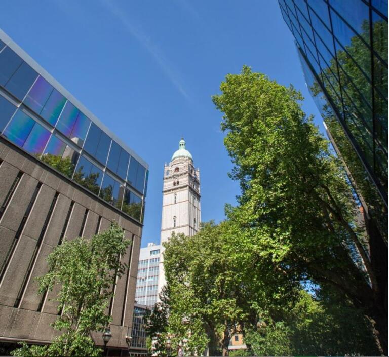 Corsa alla cura anti-Covid, nel Regno Unito si studia un vaccino spray