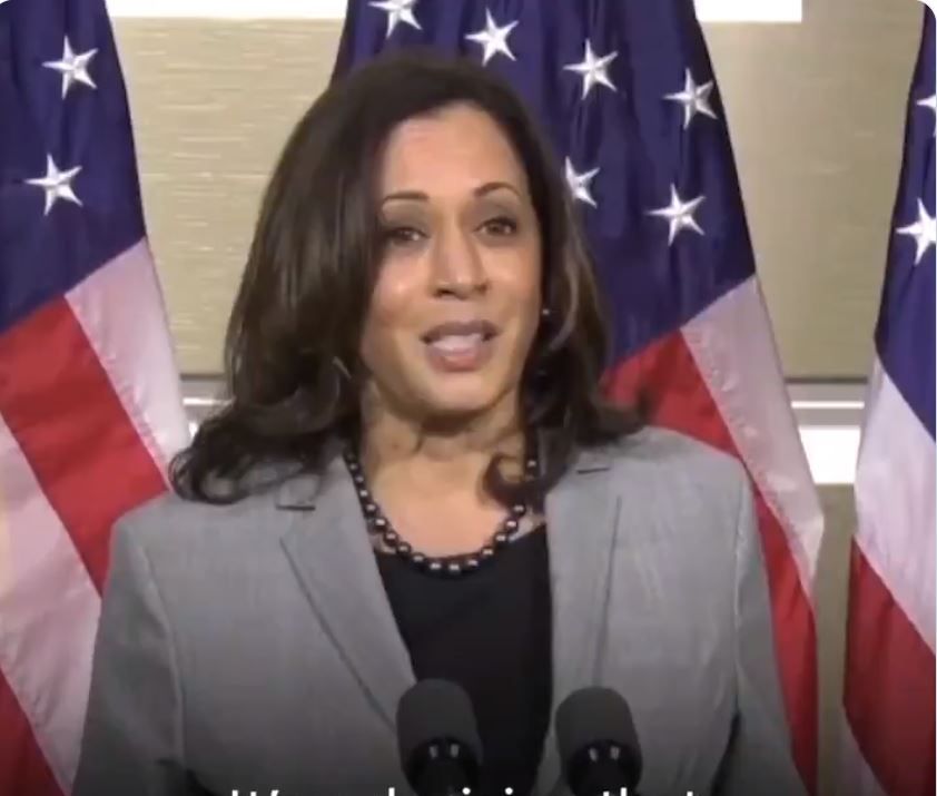 Kamala Harris contro la nomina di Coney Barrett: “Un’offesa al ricordi di Ruth Bader Ginsburg” article-post