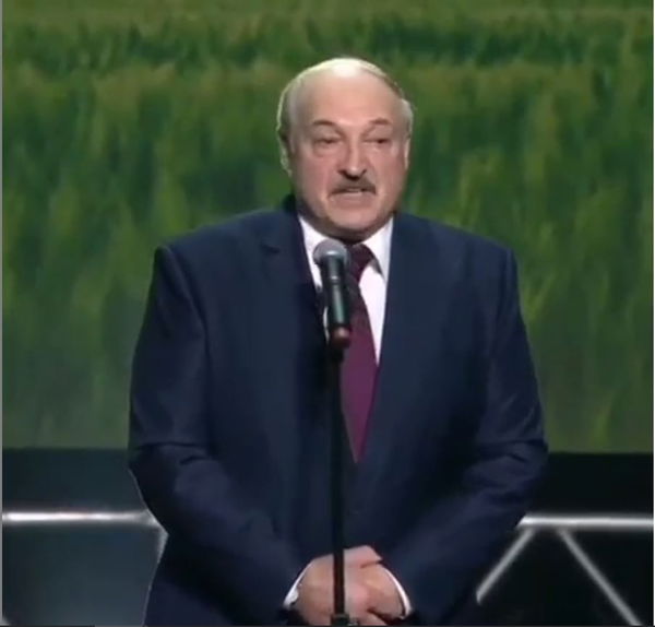 Tensione alle stelle in Bielorussia, Lukashenko chiude i confini con la Ue
