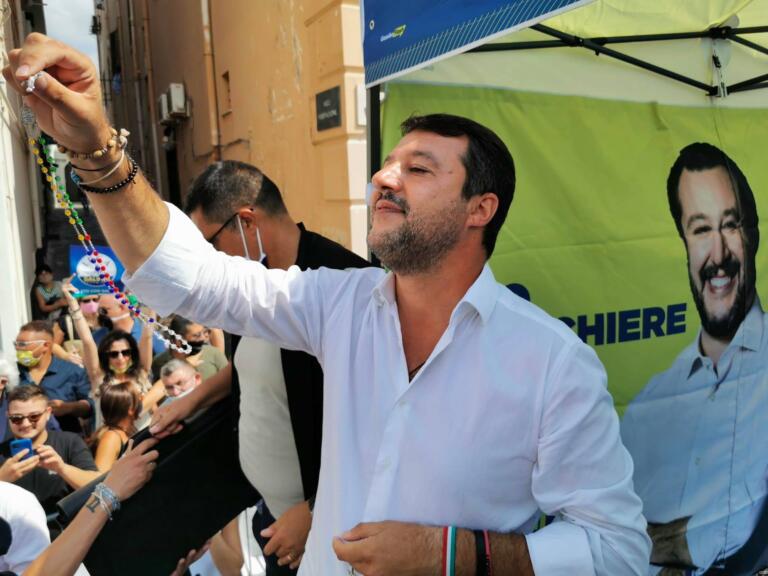 La priorità di Salvini: andare con Conte a Domenica In, altrimenti fa partire le denunce