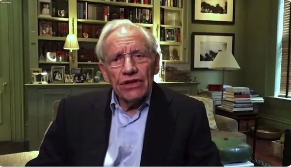 Nuovi audio di Trump con Woodward: “Il Covid è come la peste”