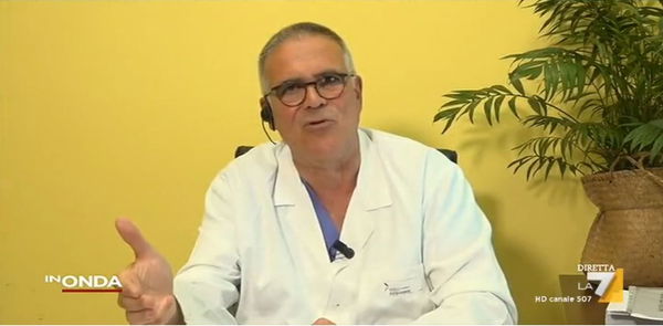 Dopo la retromarcia, Zangrillo ribadisce: “Non credo alla seconda ondata del Covid”