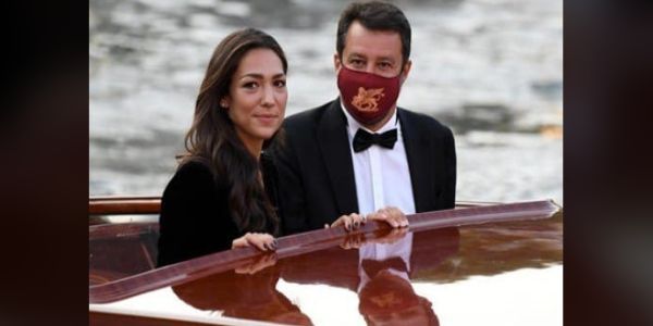 L’imprenditore greco che afferma che ogni italiano dovrebbe ospitare un migrante