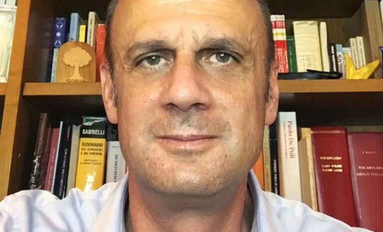 Regionali Veneto, malore in diretta per il candidato positivo al Covid Lorenzoni: polemica per le immagini caricate sui siti