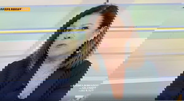 Per il ministro De Micheli, anche l’ipotesi pista ciclabile per il ponte sullo Stretto