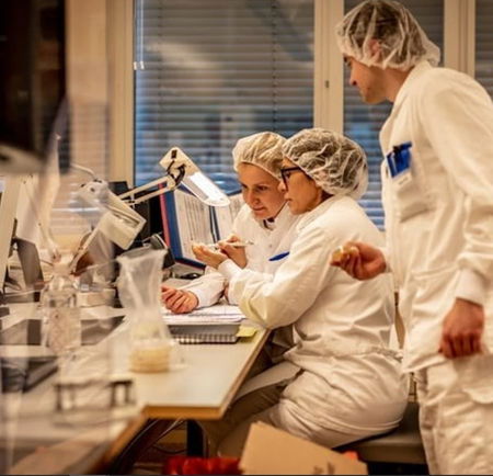 Vaccino AstraZeneca, scontro tra Ue e Usa sulla ripresa dei test article-post