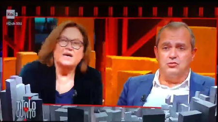 Proteste a Napoli, polemiche per De Magistris a Titolo Quinto article-post