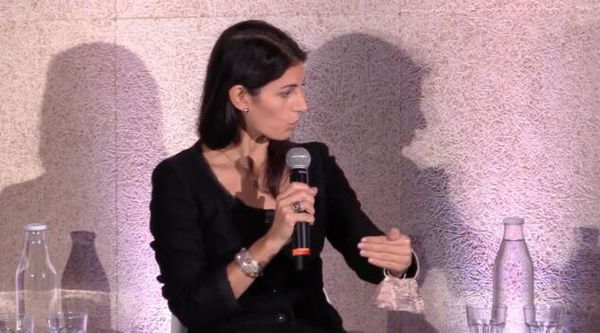 Virginia Raggi dice sì alla candidatura di Roma per l’Expo 2030