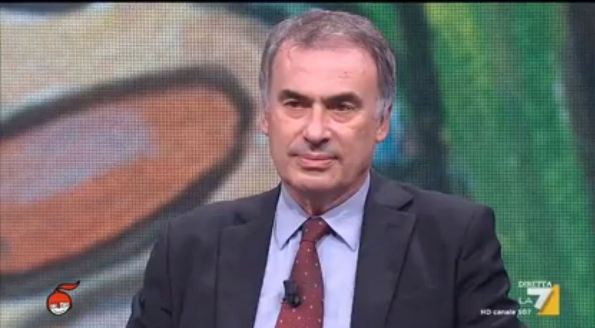 Covid, Ranieri Guerra lancia l’allarme: “Virus in crescita costante, dobbiamo intervenire” article-post