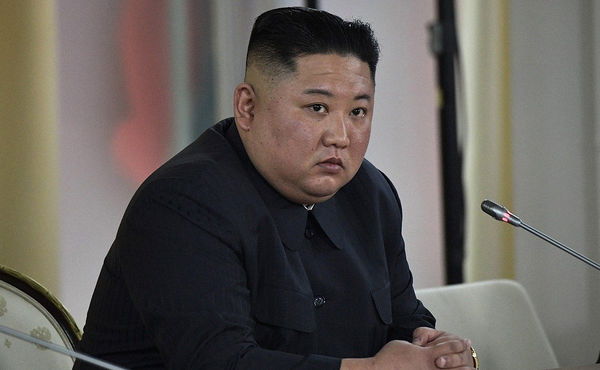 Kim Jong-Un ha chiesto scusa al Paese in lacrime