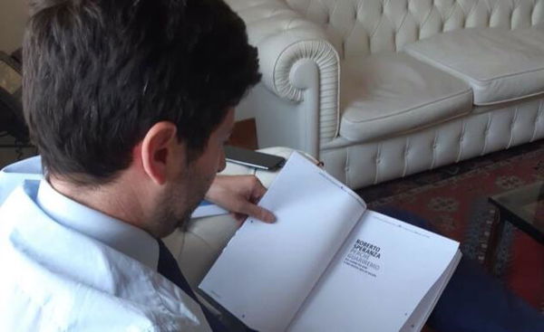 Roberto Speranza spiega perché si è deciso di rinviare l’uscita del suo libro