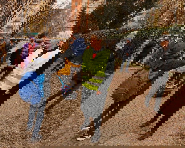 “Nonni amici”: il discutibile progetto del Comune di Milano al tempo del Covid-19