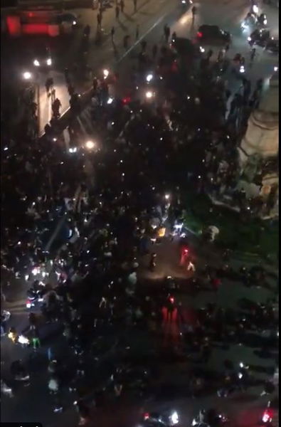 Proteste a Napoli contro le restrizioni volute da De Luca article-post