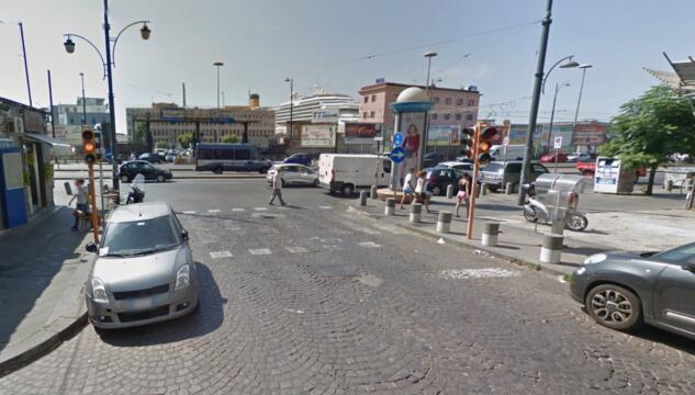 Sparatoria Napoli