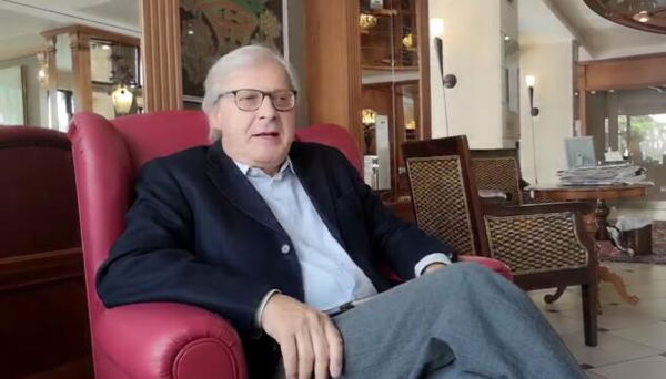 La promessa elettorale di Sgarbi: «Aboliremo gli autovelox a Roma»