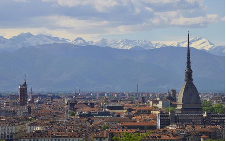 Anche il Piemonte introduce il coprifuoco dalle 23 alle 5 article-post