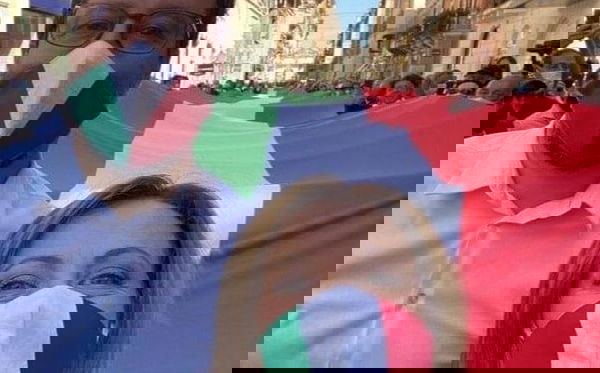 Come dobbiamo spiegare a Salvini e a Meloni che l’idrossiclorochina è stata sospesa perché scientificamente inefficace?