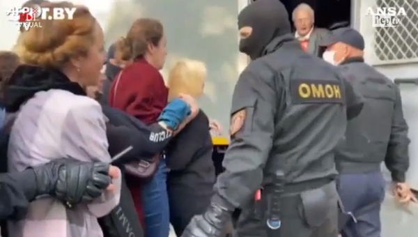 Premio Sakharov all’opposizione biellorussa: «Hanno dalla loro ciò che la forza bruta non potrà mai sconfiggere»