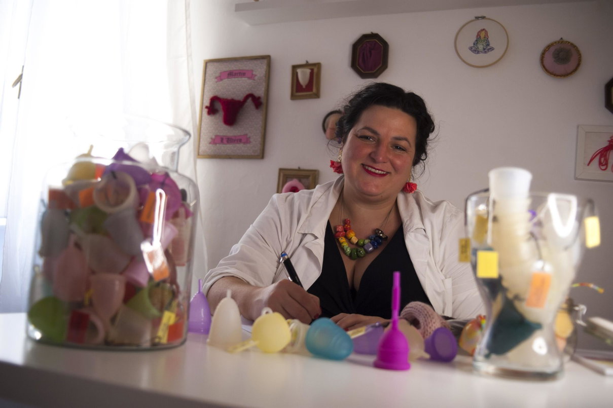 La scuola non autorizza l’intervento della “divulvatrice” Violeta Benini: quando il ban non è solo sui social article-post