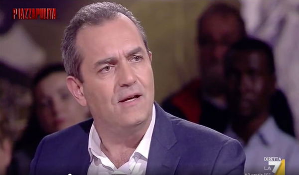 De Magistris dice che se la Campania ora è zona rossa, i dati della Regione non erano reali