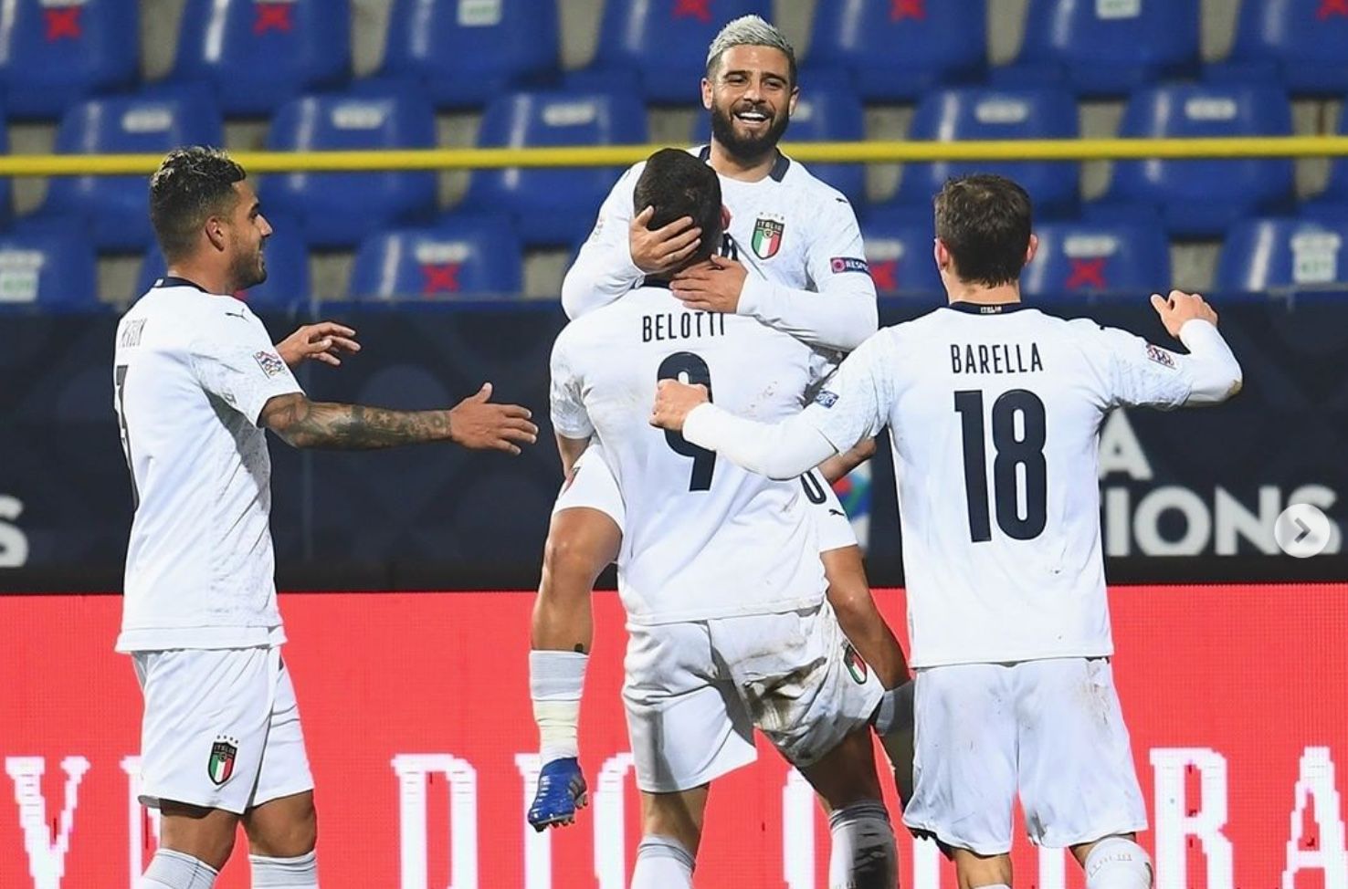 Commenti contro Insigne