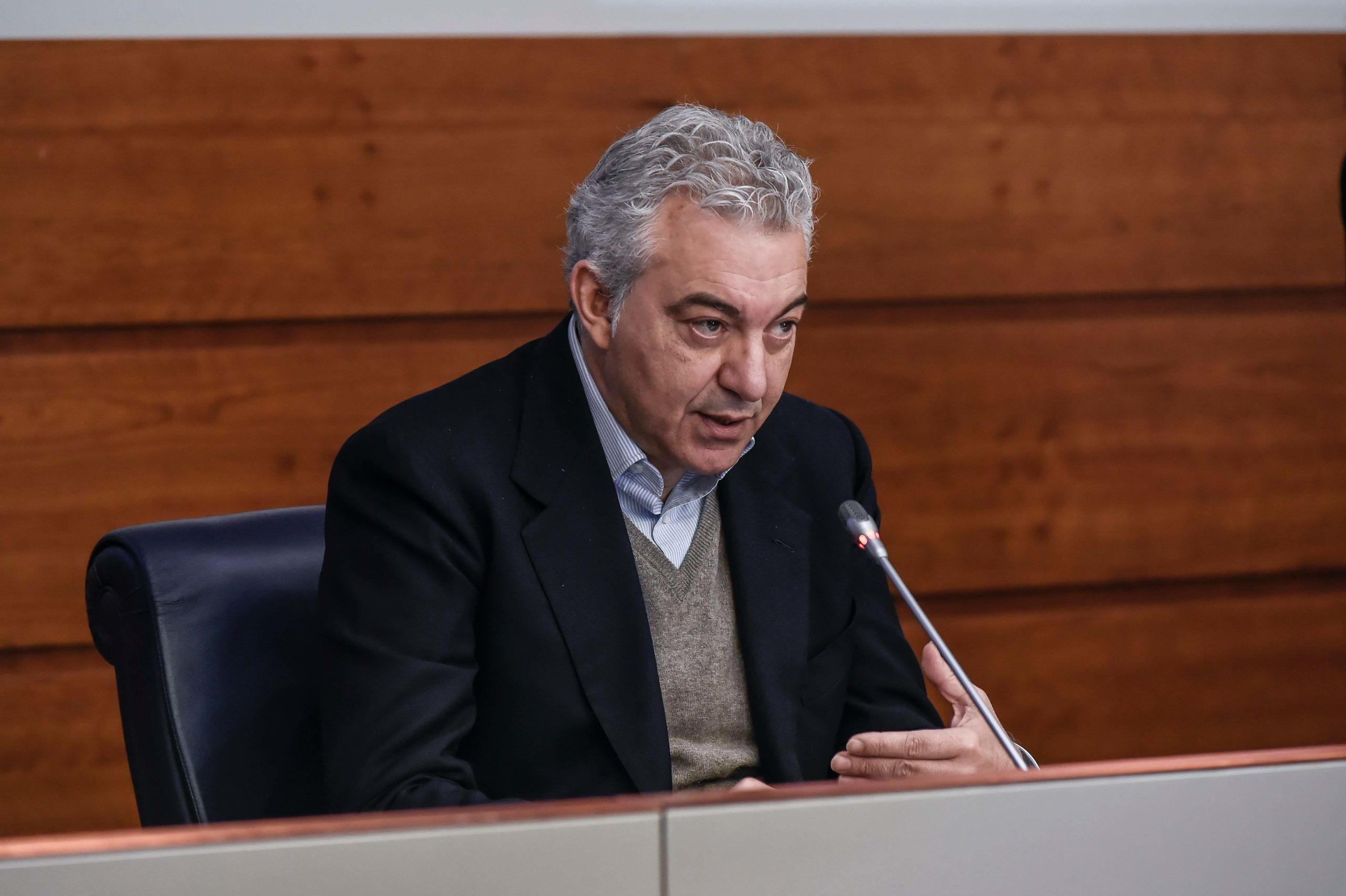 Arcuri sui vaccini