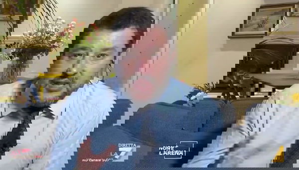 Salvini non vede i genitori da due mesi «per proteggerli», ma ha sempre fatto selfie con gli anziani