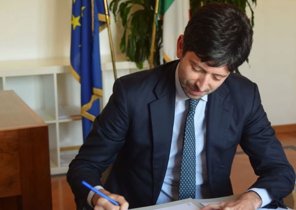 La speranza di Speranza: «La luce in fondo al tunnel si vede»