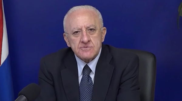 Covid Campania, De Luca: «Bonafede? Ministro improbabile conosciuto come Bonanotte»