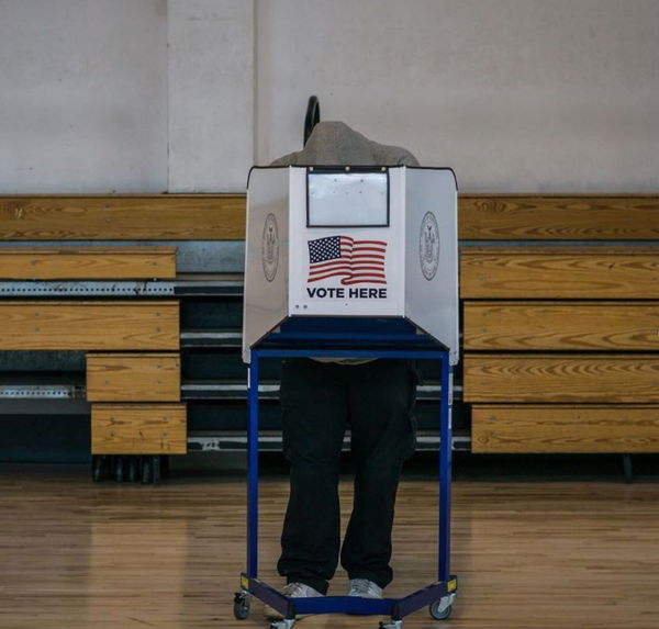 Robocall per invitare a non votare, scatta l’indagine dell’Fbi