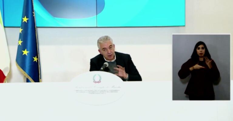 Oggi Arcuri ha alzato definitivamente bandiera bianca sull’app Immuni Oggi Arcuri ha alzato definitivamente bandiera bianca sull’app Immuni