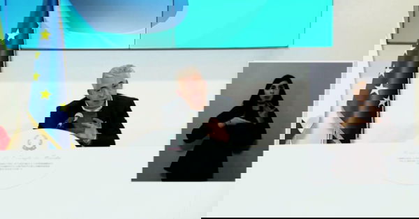 Oggi Arcuri ha alzato definitivamente bandiera bianca sull’app Immuni