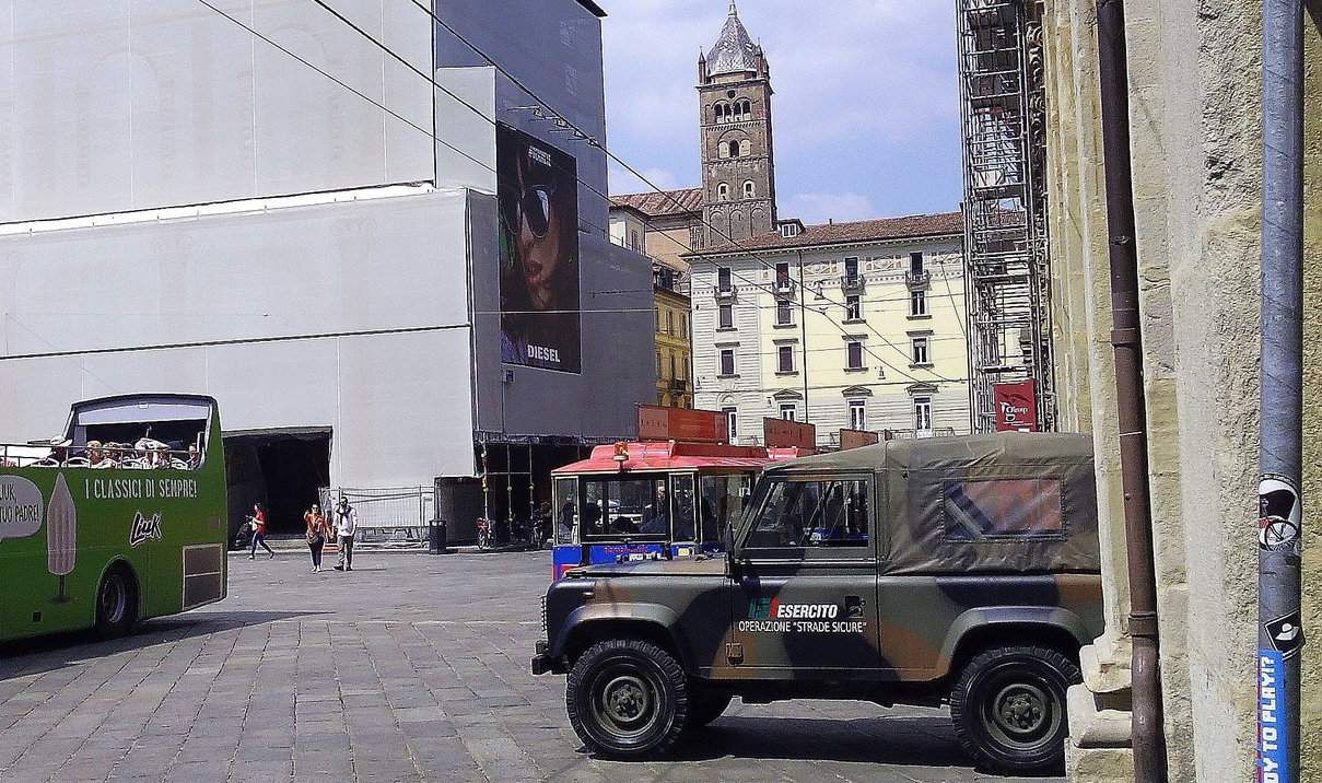 Zampa conferma le restrizioni: «Manderemo l’esercito a Napoli» article-post
