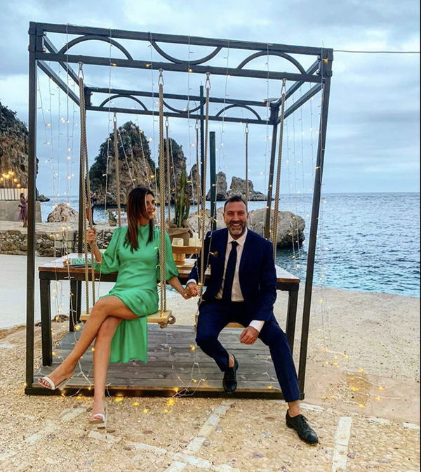 «Stavo pianificando cosa fare», ci scrive Leali da Bali