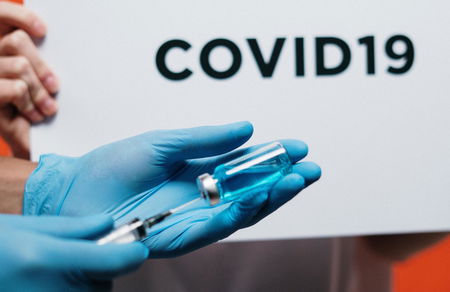 Cos’è questa storia su «chi ha avuto il Covid non si deve vaccinare» article-post