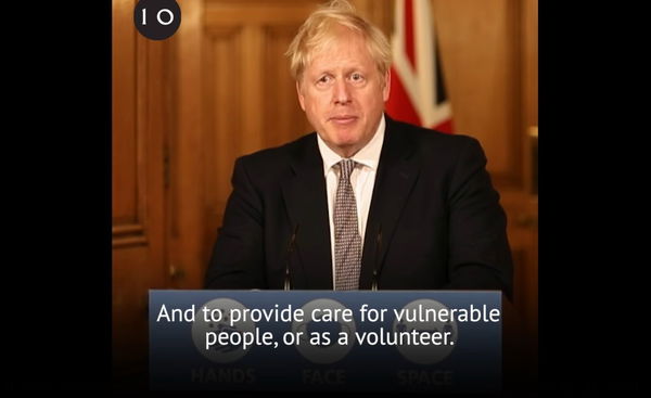 Boris Johnson potrebbe farsi somministrare il vaccino al Covid in diretta tv