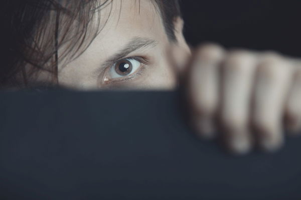 La speranza che ci resta quando tutti i «Fili dell’odio» sono stati srotolati