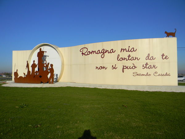 La trollata della Lega sulla legge per lo studio di «Romagna Mia» nelle scuole (uguale a quella per «Bella Ciao»)